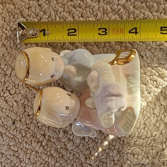 Precious Moments Christmas ornament - Picture 10 of 10